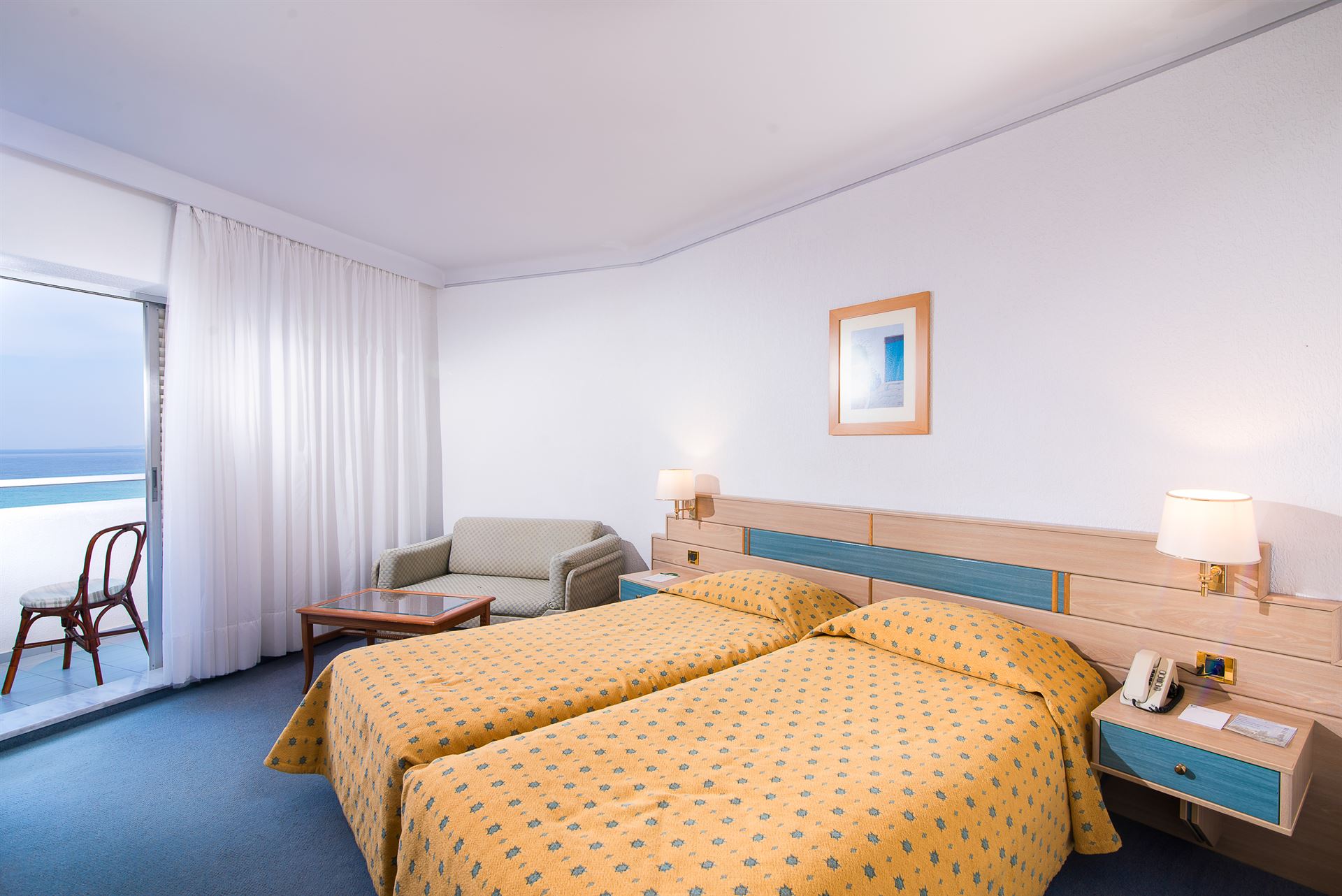 Pallini Beach Hotel: Twin Room