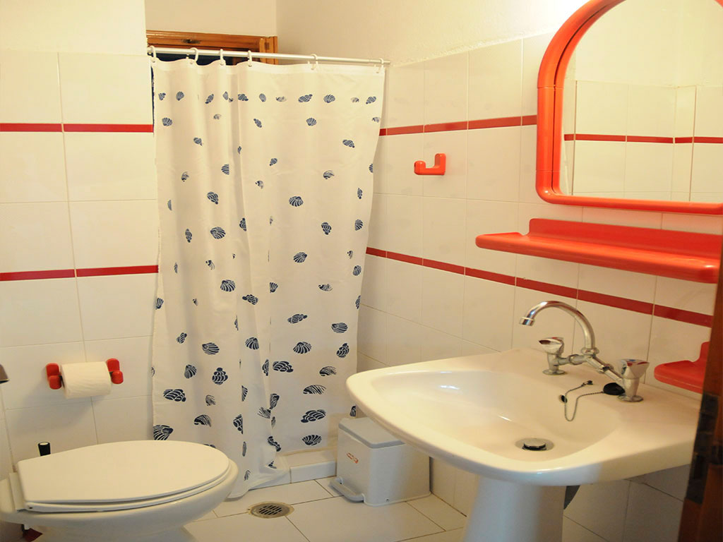 Eriva Apart Hotel : Bathroom