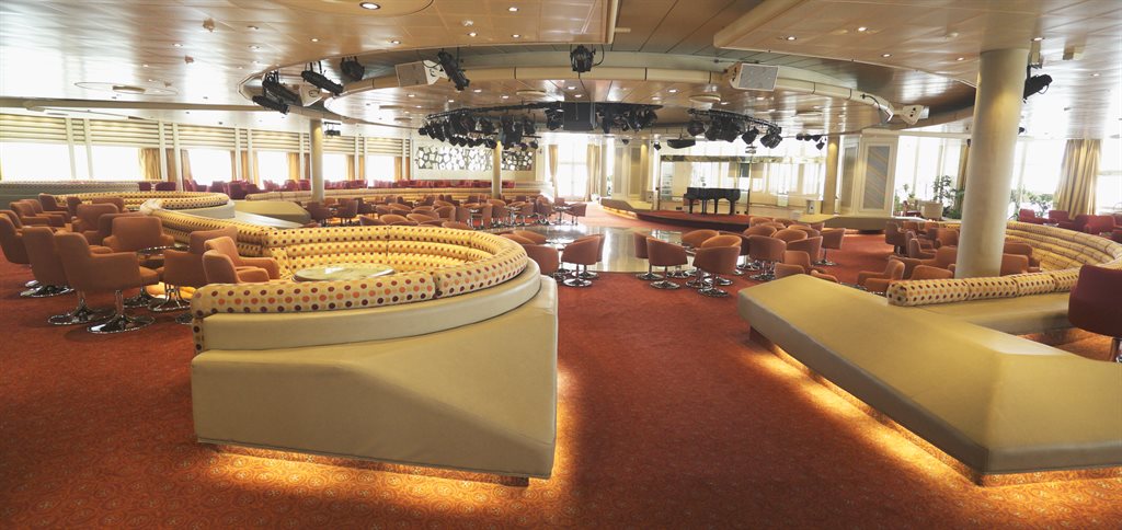 Celestyal Cruise Olympia 3 or 4 Nights: холл