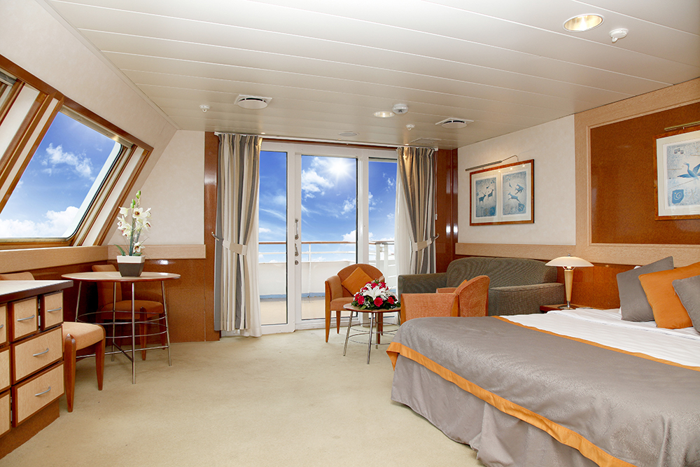 Celestyal Cruise Olympia 3 or 4 Nights: Гранд сюита балкон