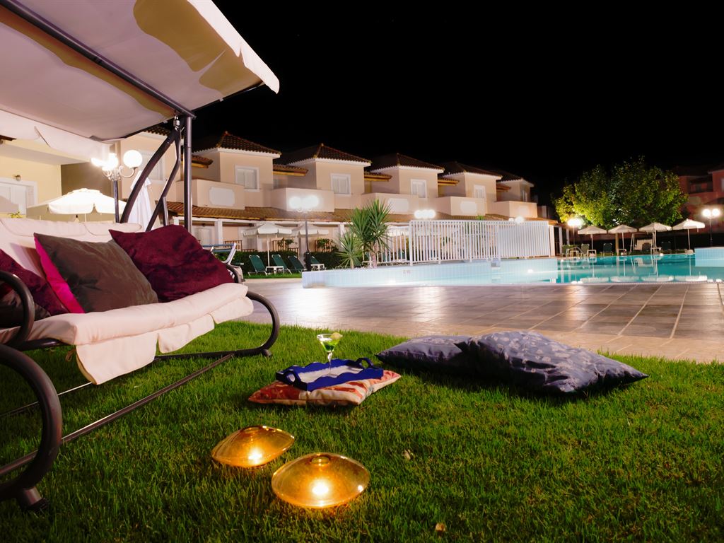 Zefyros Eco Resort Hotel