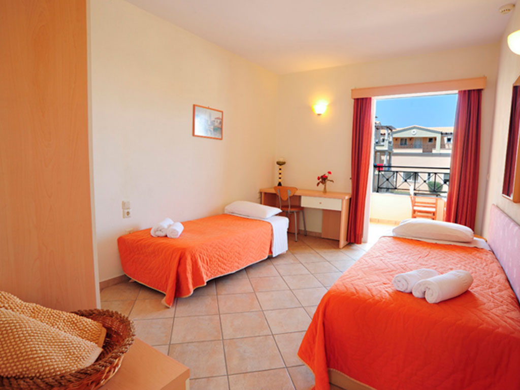 Thinalos Apart Hotel: Apartment 2-Bedroom