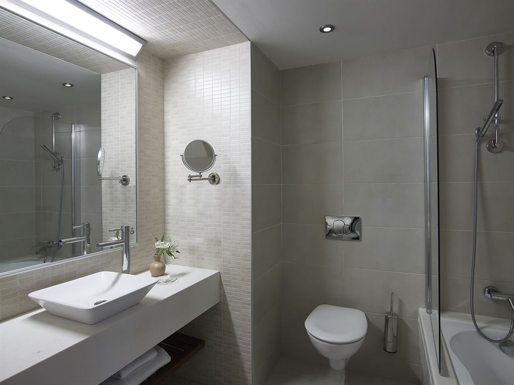 Creta Maris Beach Resort: Deluxe Room Bathroom