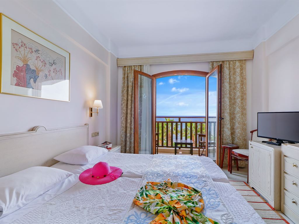 Creta Star Hotel: Sea View Room
