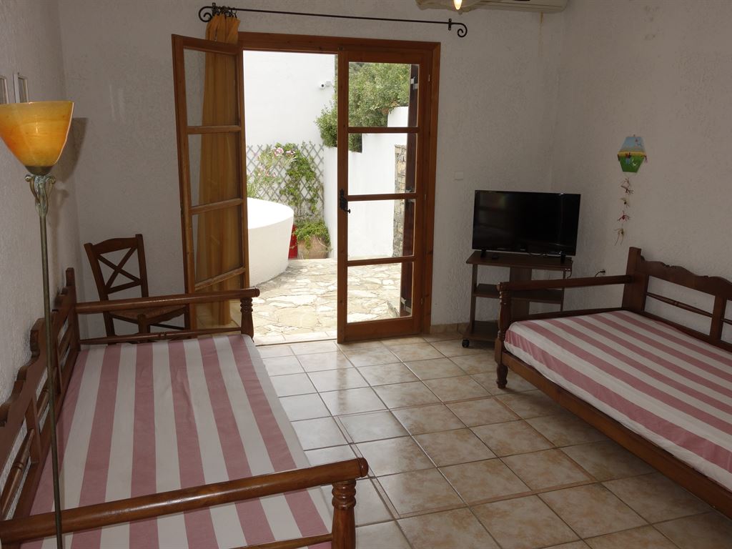 Cretan Village Apartments & Hotel: Apartment 1_Bedroom