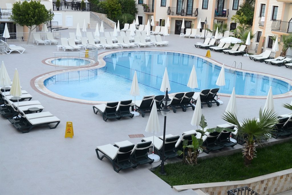 Marcan beach hotel