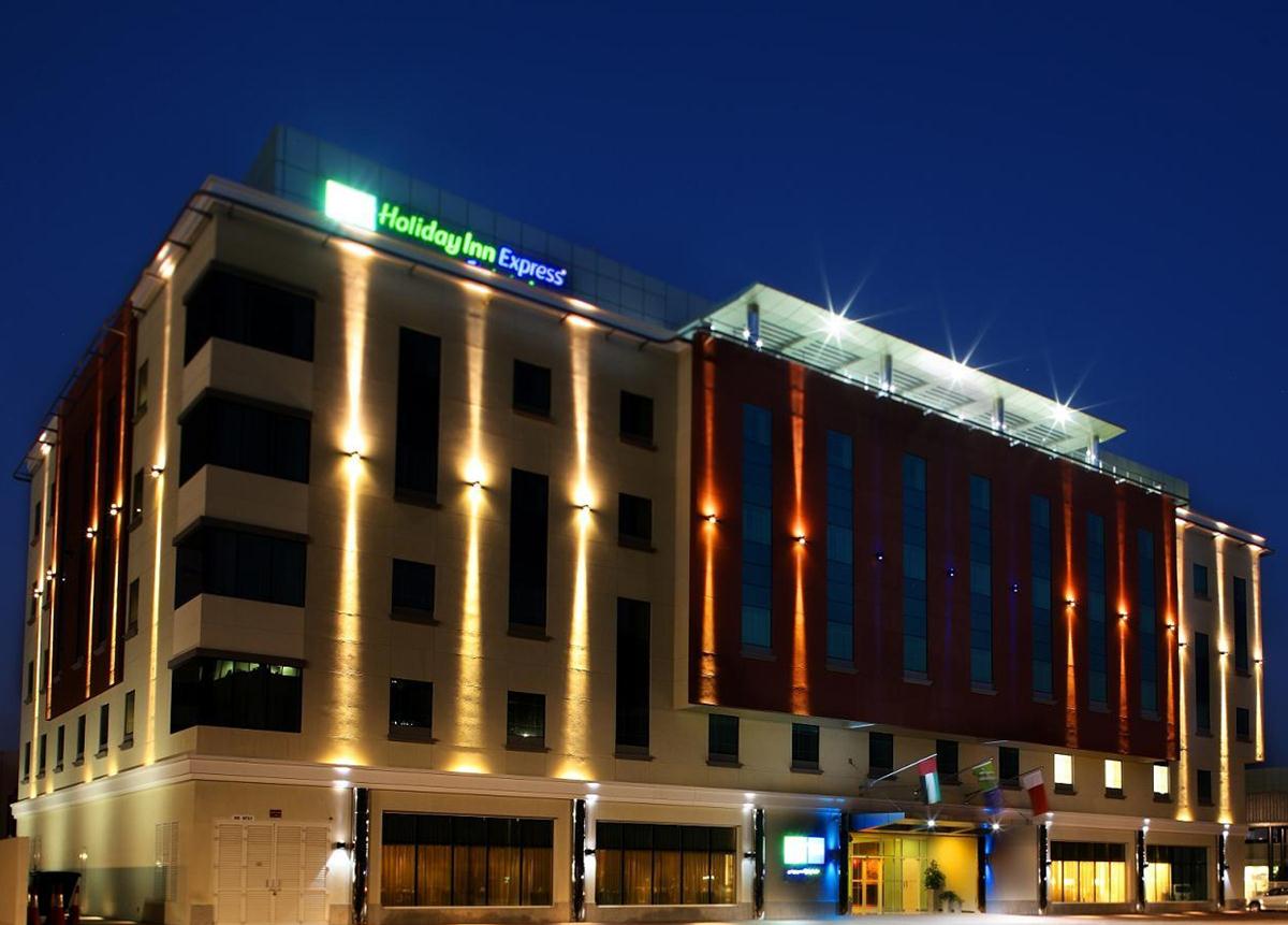 Holiday Inn Express Safa - Dubai, 2*, - mobile site