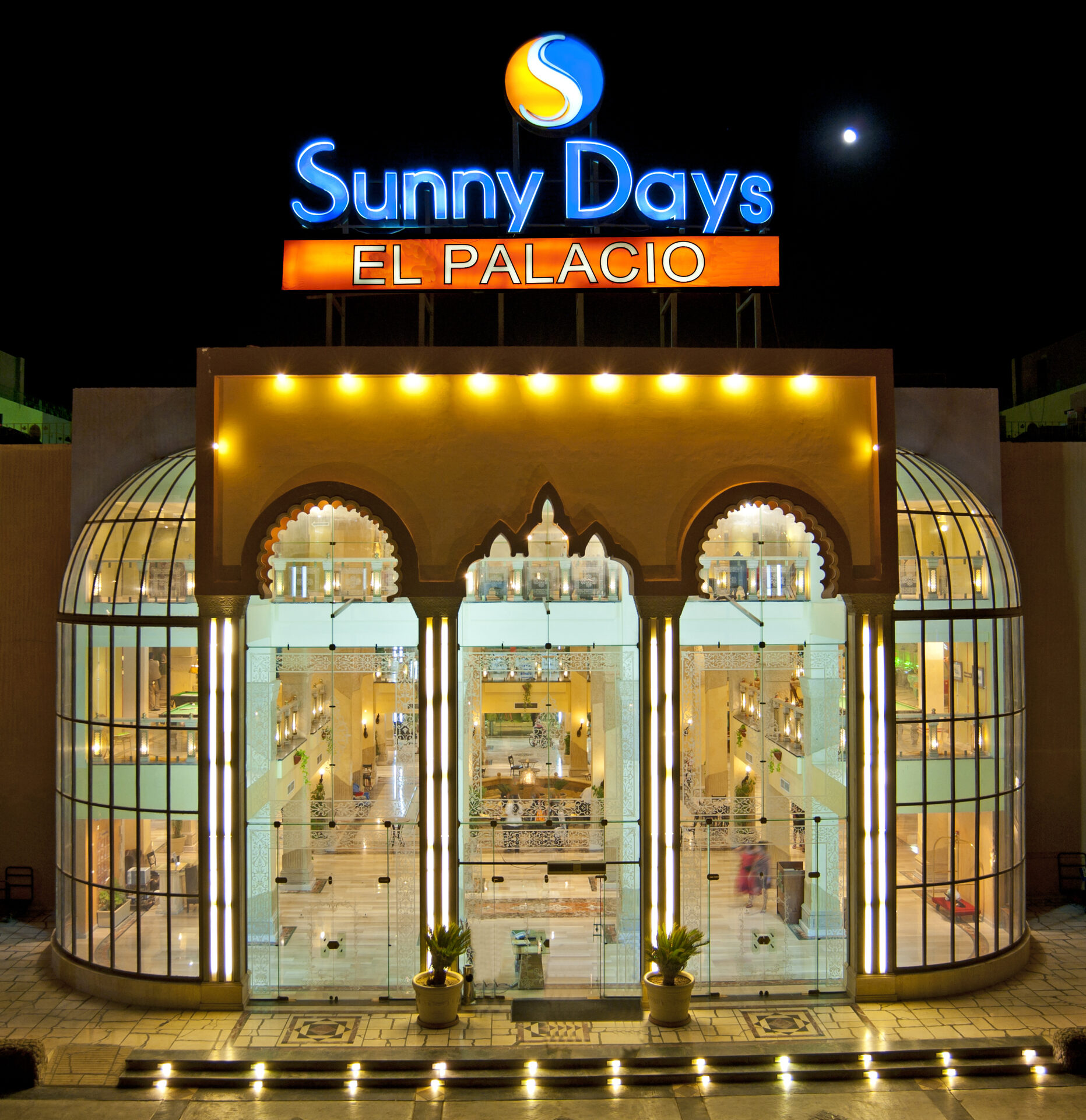 Санни дейс паласио отзывы. Санни дейс Хургада. Sunny Days отель в Хургаде. Отель Санни дейс Эль Паласио Хургада. Sunny Days отель в Египте.
