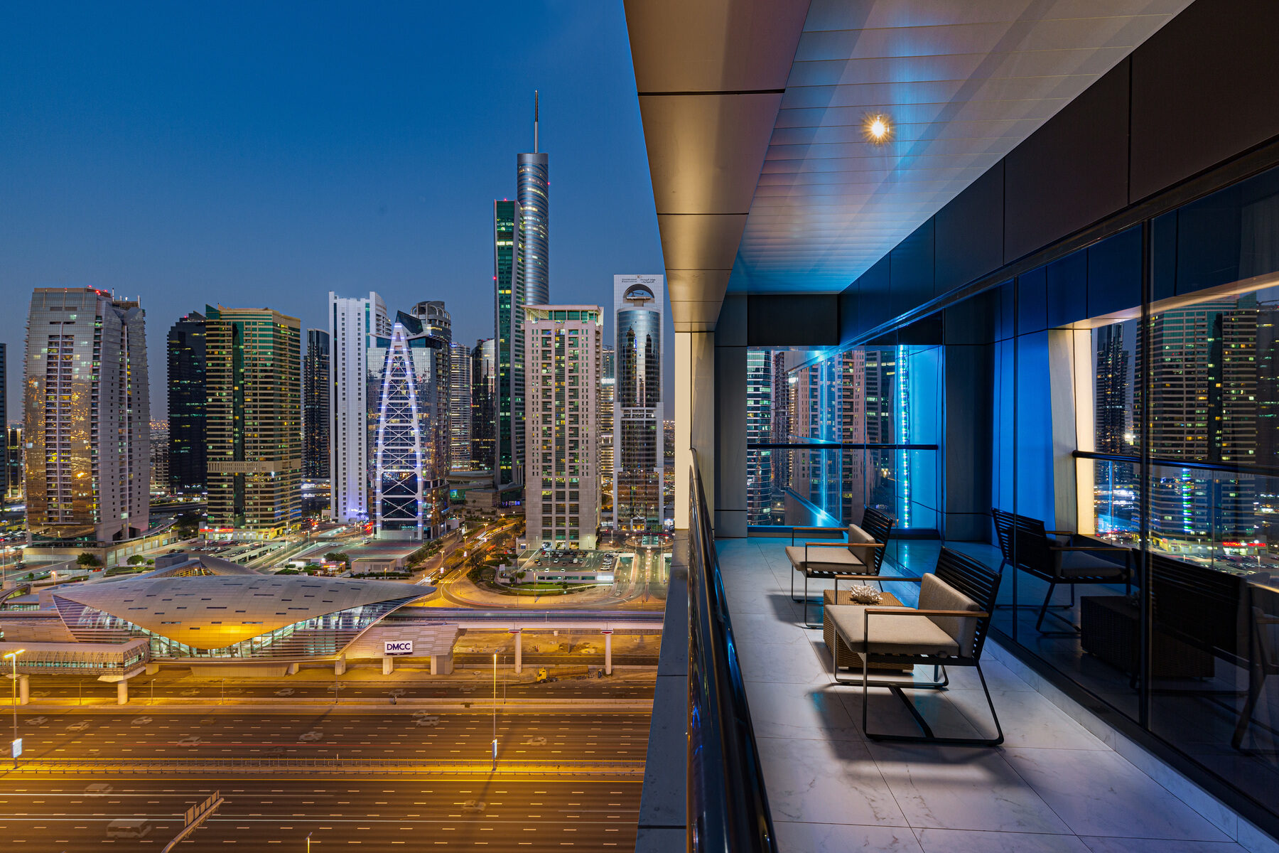 Millennium dubai marina 4