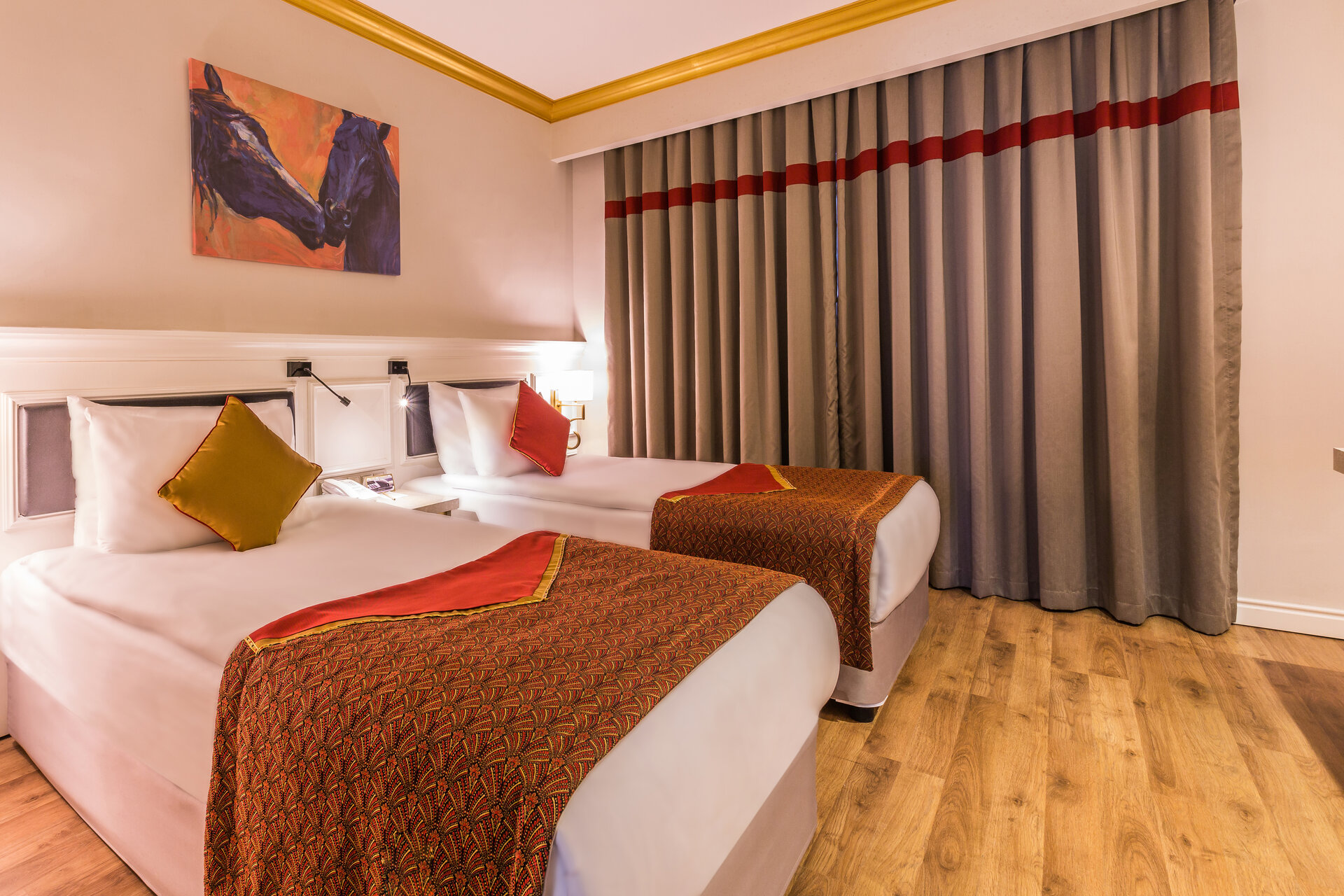 Отель vox maris resort 5. Mary Palace Resort & Spa. Отель мери Плаза Турция. Отели в Анталии с 2 комнатными номерами.