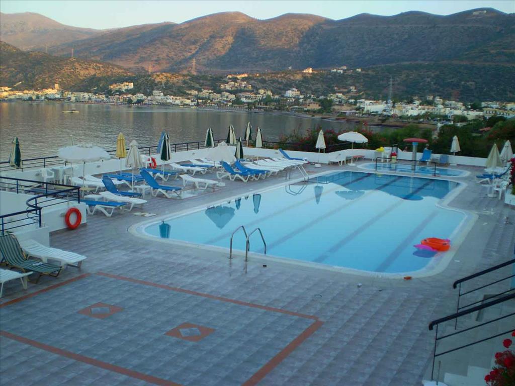 Stelios Horizon Beach Hotel: Pool