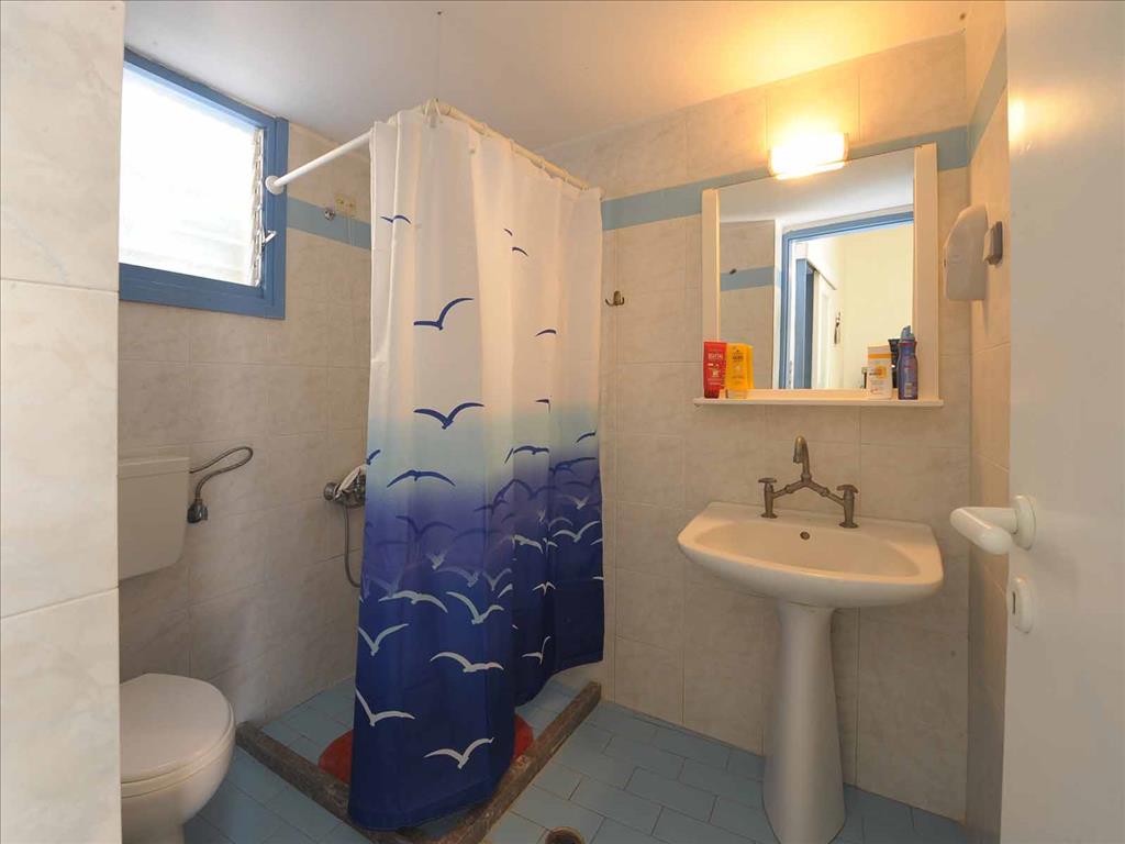 Sirena Apartments: Bathroom
