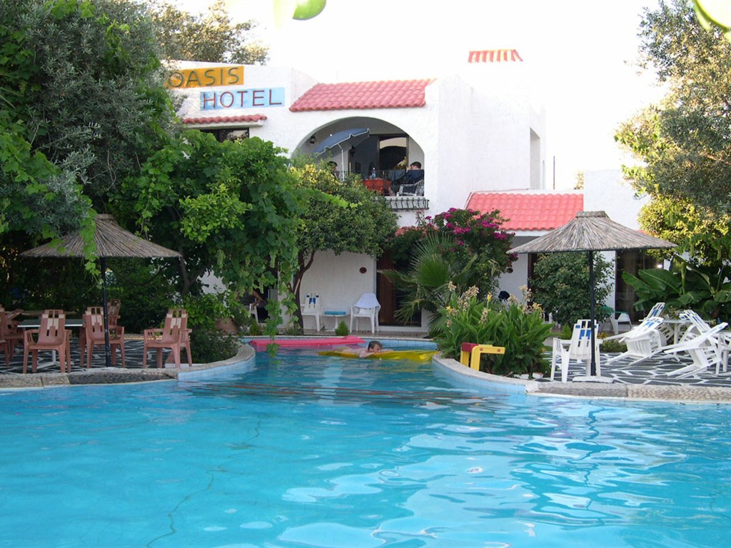 Oasis Hotel-Bungalows: Pool
