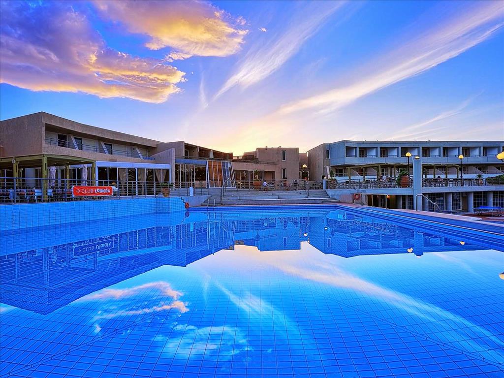 Santa Marina Resort