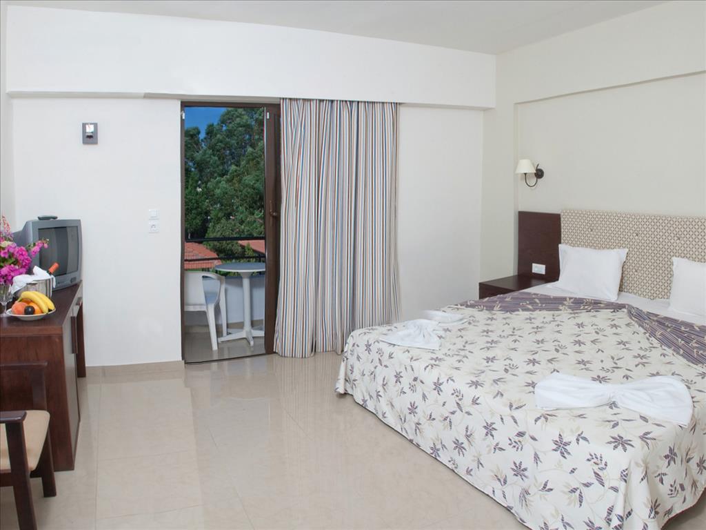 Matoula Beach Hotel: Double Room