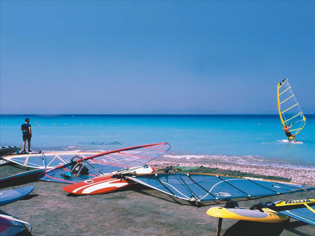 Matoula Beach Hotel: Water Sports