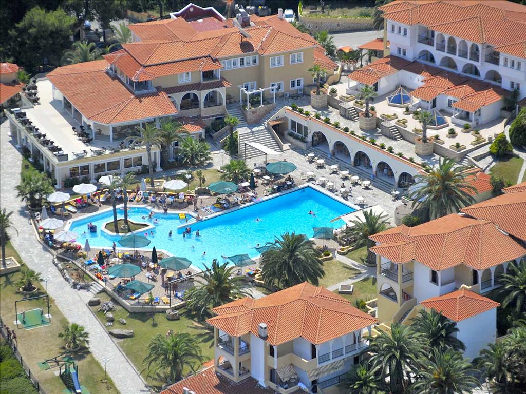 Aristoteles Beach Hotel : Aristoteles Beach Hotel airview