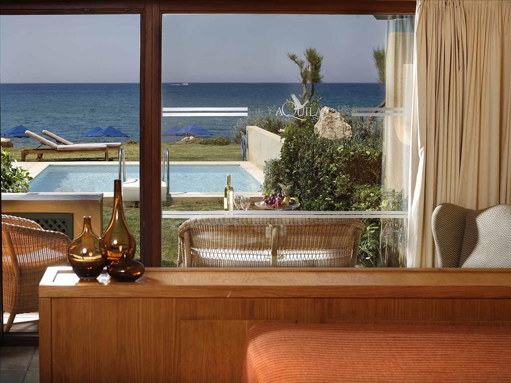Aquila Rithymna Beach Hotel: Junior Suite Deluxe Bungalow with private pool