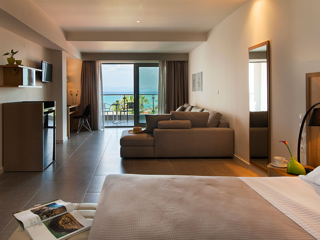 Ostria Sea Side Hotel: Suite