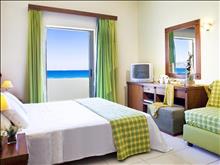 Mareblue Neptuno Beach Resort: Triple Room