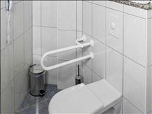 Sun Beach Resort Complex: WC