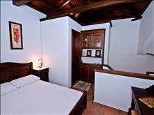Villas Vatellis