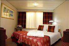 Celestyal Cruise Olympia 3 or 4 Nights: Джуниор суюита кровать