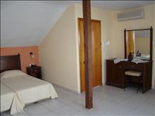 Rihios Hotel