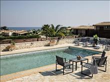 Nefeli Villas & Suites 