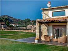 Nefeli Villas & Suites 