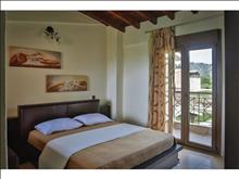 Nefeli Villas & Suites : Suite Upper Floor