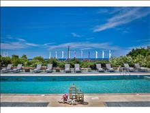 Nefeli Villas & Suites 