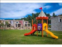 Nefeli Villas & Suites 