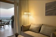 Capo Bay Hotel: Deluxe SV Room