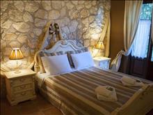 Villas Arethousa