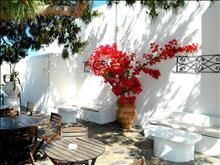 Carbonaki Hotel