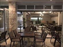 Sarantis Hotel