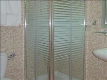 Afrodite Beach Hotel: Bathroom