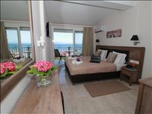 Yannis Hotel