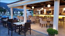 Yannis Hotel
