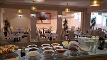 Yannis Hotel