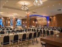 Yakinthos Hotel