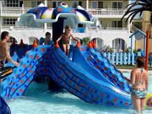 Messonghi Beach Resort: Slides