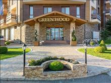 Green Wood Hotel