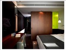 The Met Hotel