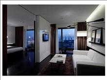 The Met Hotel: Suite Executive