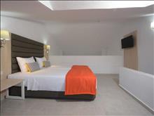 Aristoteles Holiday Resort & SPA: Maisonette