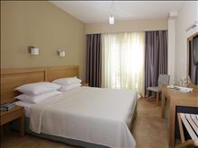 Almira Hotel
