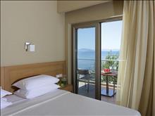 Almira Hotel