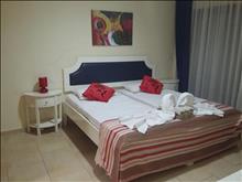 Royal Blue Hotel & Spa Paphos (ex. Pafiana Heights)  : Apartments 2-Bedroom